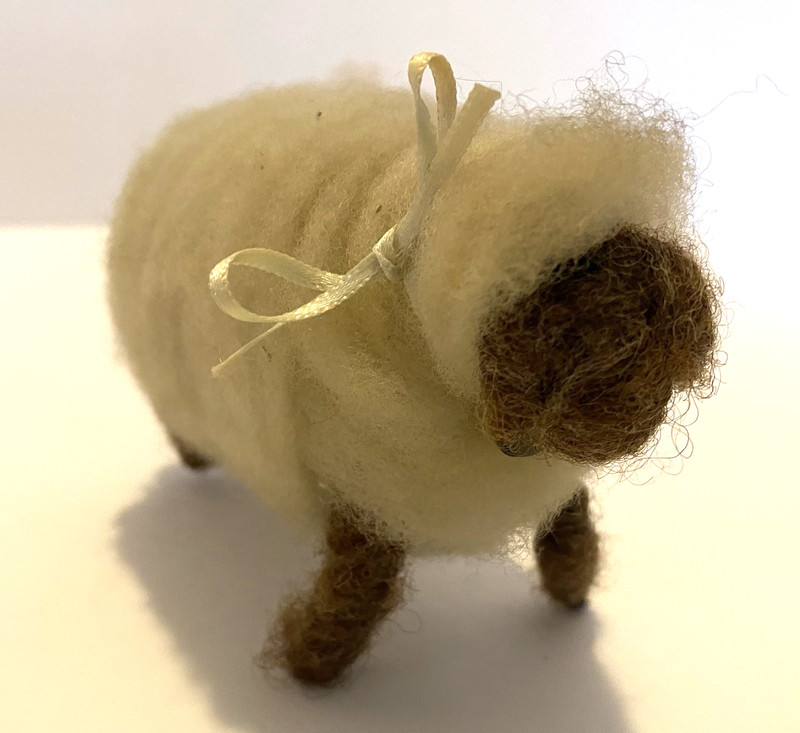 VTG Handcrafted 5"(L) x 2.5"(W) x 3"(H) Beige Natural Wool Sheep with Bell Décor