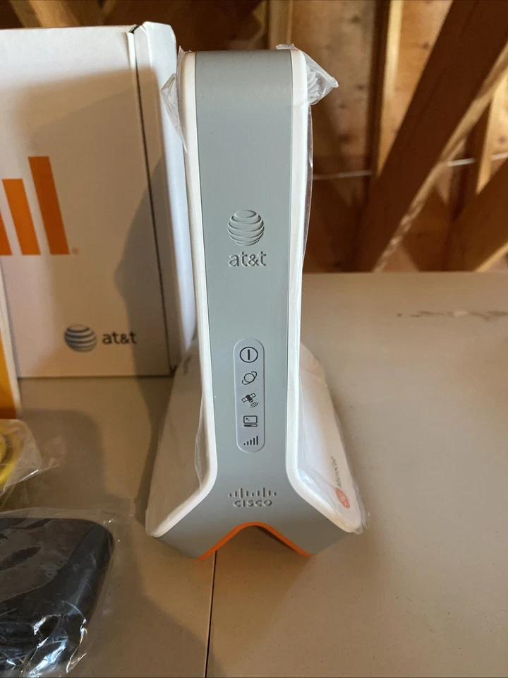 AT&T Microcell Wireless 3G Cell Signal Booster Tower Antenna Cisco Systems - Image 2 of 4