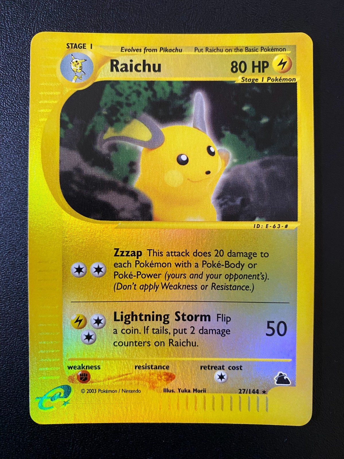 POKEMON RAICHU REVERSE HOLO FOIL 27/144 SKYRIDGE ENGLISH NM