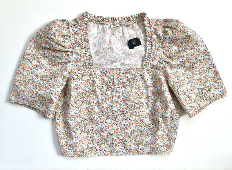 NWT Levi's Joella Short Puff Sleeve Prairie Style Crop Blouse Floral Cloud Dance