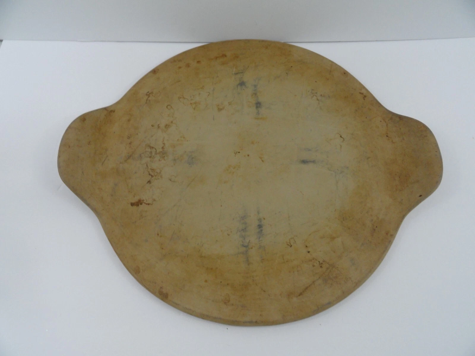 Pampered Chef 13in Round Stone Ware 1371 Handles Sides Cookies Pizza