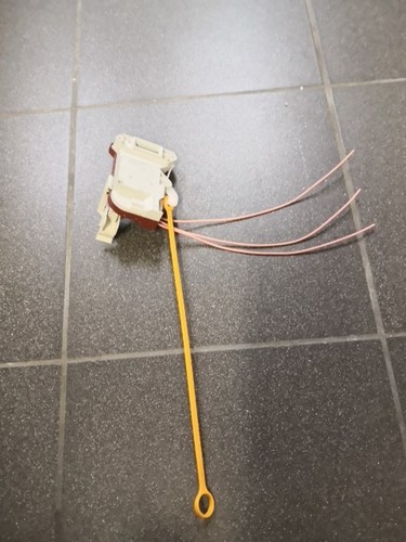 Miele Waschmaschine Türschloss Türverriegelung Schloss Verriegelung 6870101