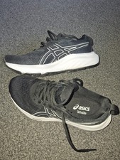 Asics Gel Contend 9 size uk 5.5 running trainerused once