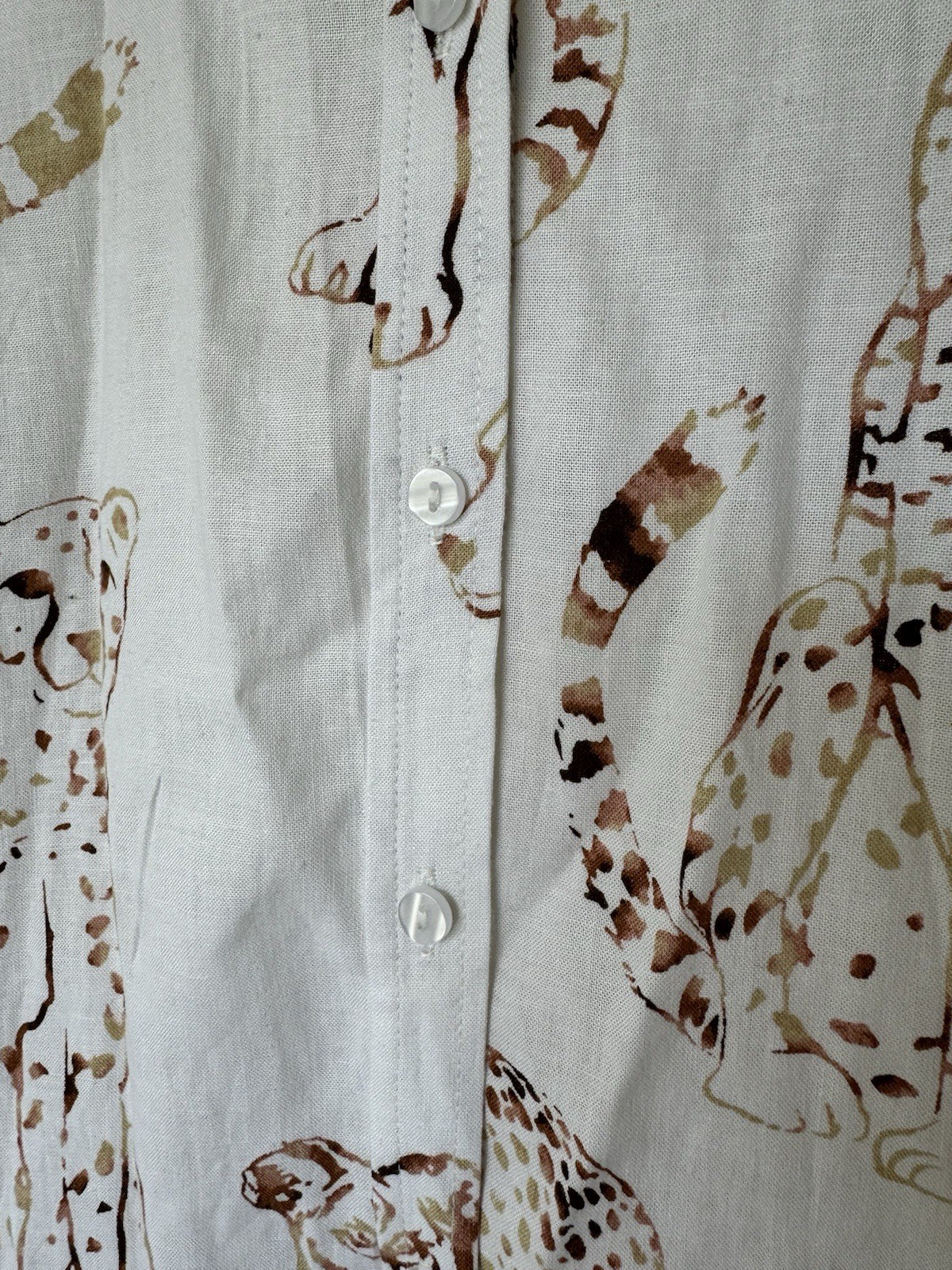 Woman’s Long Sleeve Button Down Leopard Print Dre… - image 5