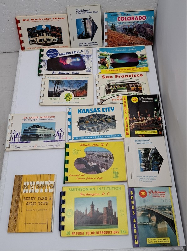 Lot of 15 Mini Postcard Souvenir Booklets Niagara Falls, Knott's Berry, etc