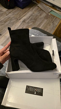 Lora Ferres Women?s Black Sock Ankle Boots Block Heel Zip Pointed UK 7