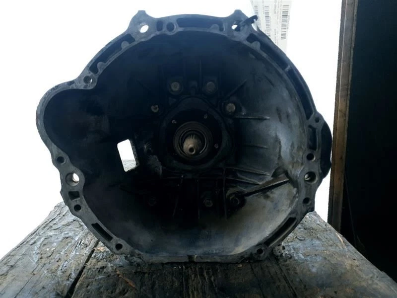 82 83 TOYOTA PICKUP 3.0L 4WD 4 SPEED MANUAL TRANSMISSION W50 3303035120 — 第 2/4 张图片