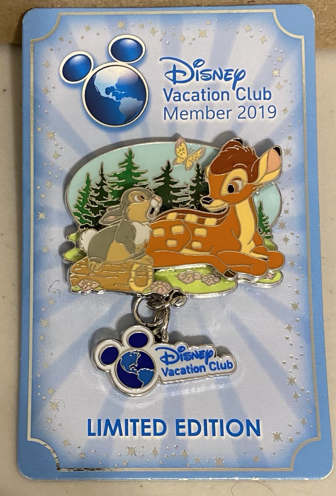 Disney Vacation Club 2019 Limited Edition Collectible Pin Bambi And Friends