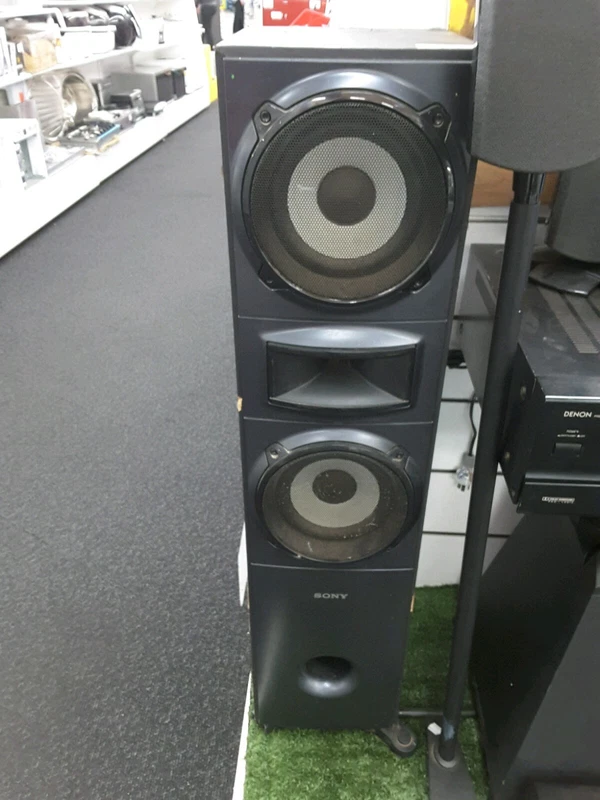 stereo speakers gumtree