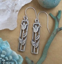 New Handcrafted Sundance Charm Flower Artisan Earrings antique silver handmade