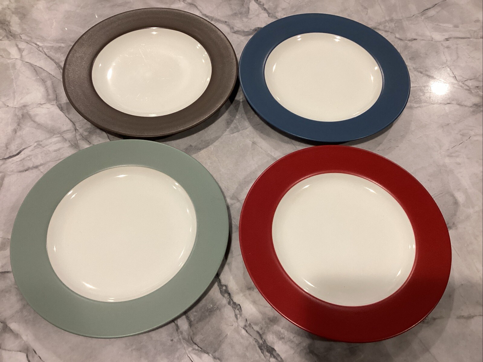 Noritake Colorwave Green Raspberry Blue Chocolate Salad Plates 8.25