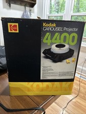 KODAK Carousel 4400 Slide Projector w/ Remote, Slide Tray, Box Manual Work Great