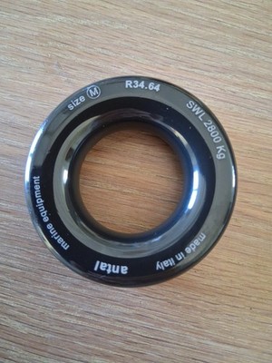 Antal R34.64 massiver Ring