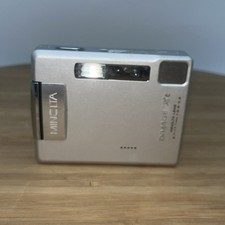 Minolta Dimage XT Digital Camera- Compact 3.2mp 3x Optimal Zoom  Silver See Pics