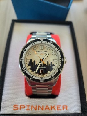 Spinnaker x Islander Hass Limited Edition Uhr mit Skyline Zifferblatt #SP-5144-LIW22