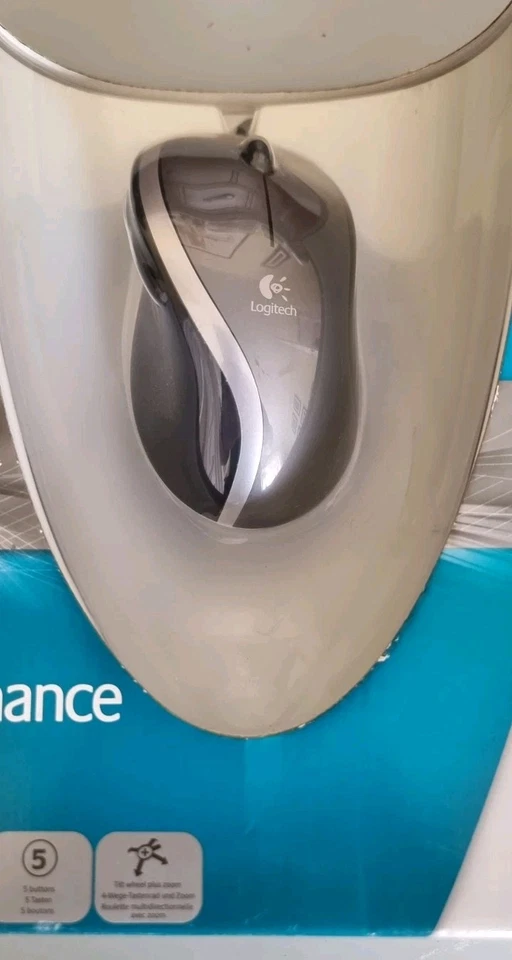 Logitech MX400 Performance Laser Mouse BNIB PC USB Wired Mouse Rare - Image 4 of 4