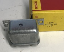 Bosch 0332200010 Relais SH/SE22A3 Relay Relé Relais 24 Volt Traktor