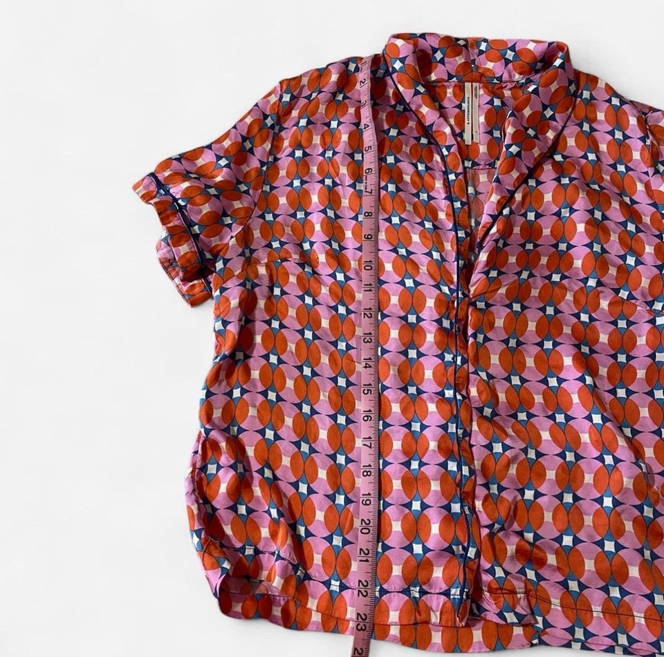 Conjunto de pijama Anthropologie para mujer rosa/naranja patrón geométrico con pantalones cortos talla L Foto 4 de 4