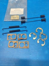 Ressorts de mâchoires de freins arrière AP Lockheed pour: Daf: 66 L et SL 10/72-