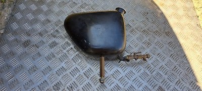 Ariel BSA Triumph Öltank ??