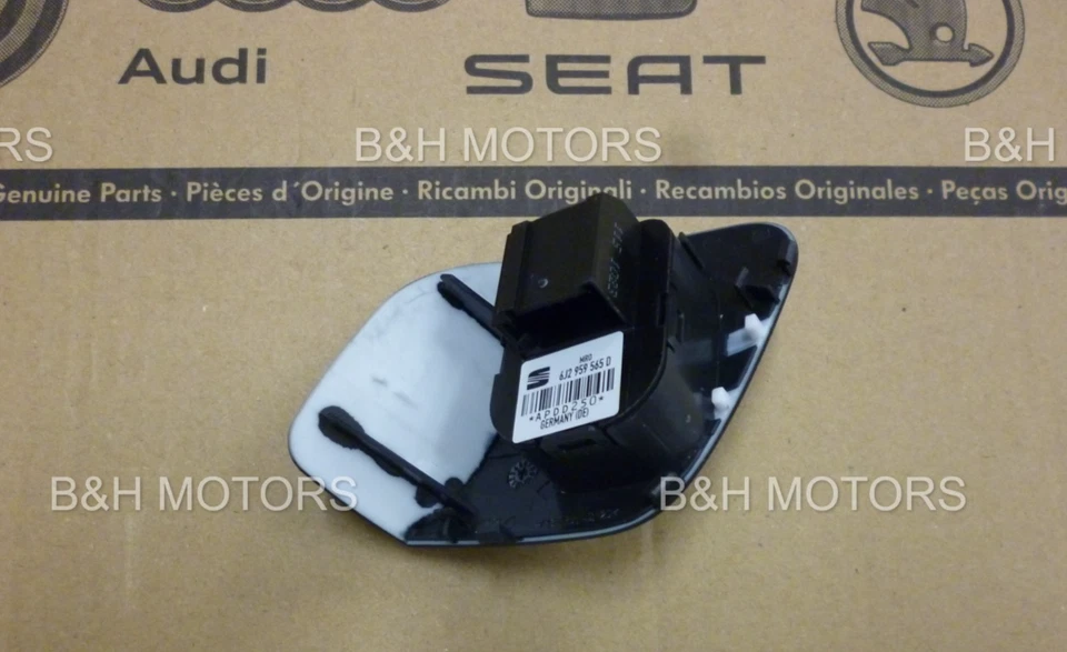NEW GENUINE SEAT IBIZA 2015 - 2017 MIRROR ADJUSTMENT SWITCH 6J2959565D WHI - Image 4 of 4