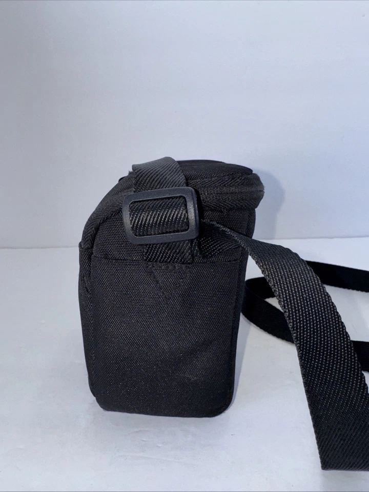 Manfrotto Camera Bag Shoulder Strap Camera Case Electronics Bag Gadget Case - Image 4 of 4
