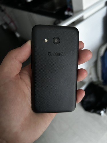 X2 Alcatel Phones Models 5059T & 4034L Both In Good Condition & Working Great - Zdjęcie 7 z 10