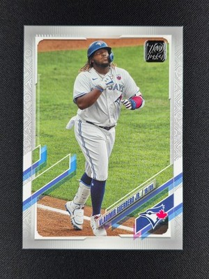 Vladimir Guerrero Jr 2021 Topps Series 1 Platinum Border 29/70 #224 BLUE JAYS