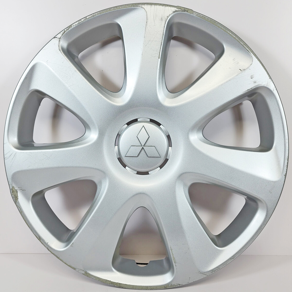 1 OEM Mitsubishi Outlander Lancer Hubcap 2012 - 2015 Hubcaps 16  