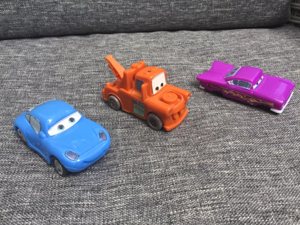 Sally cars juguete sale
