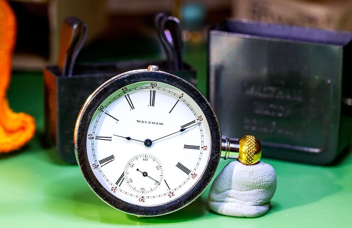 Antique Waltham Royal 12s 17j Pocket Watch Movement Model 1894 Built 1896