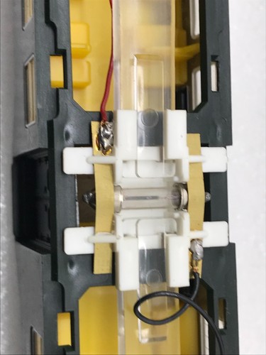 ROCO HO 3 DB Commuter Coaches 4250 4252 4254  in good boxes with lights (1 out) - Bild 11 von 11