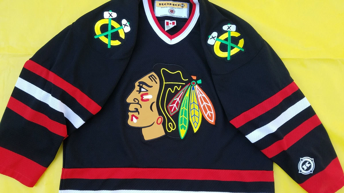 black blackhawks jersey