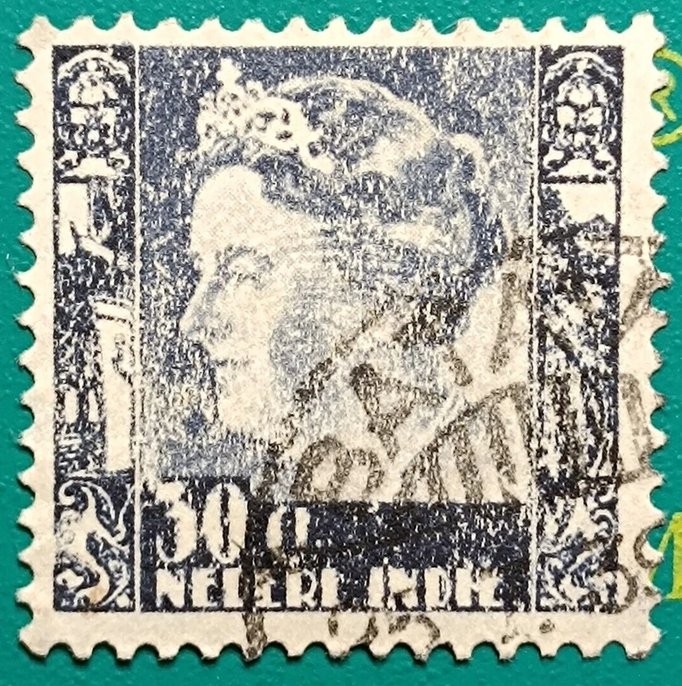 1934 Netherlands Indies Stamp, Sc A19 30c lilack gray, ERROR of printing, used - Image 2 of 4