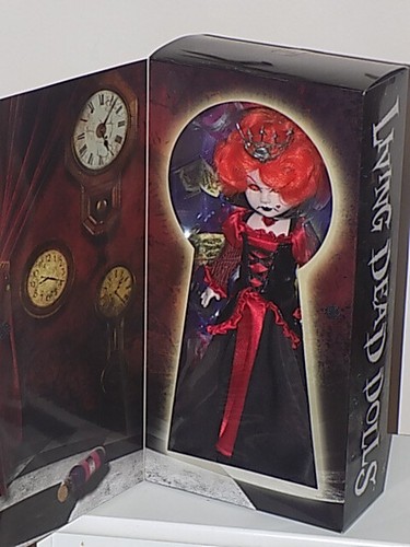 Living Dead Dolls in Wonderland Mezco Exclusive Inferno as The Red Queen - Picture 2 of 5