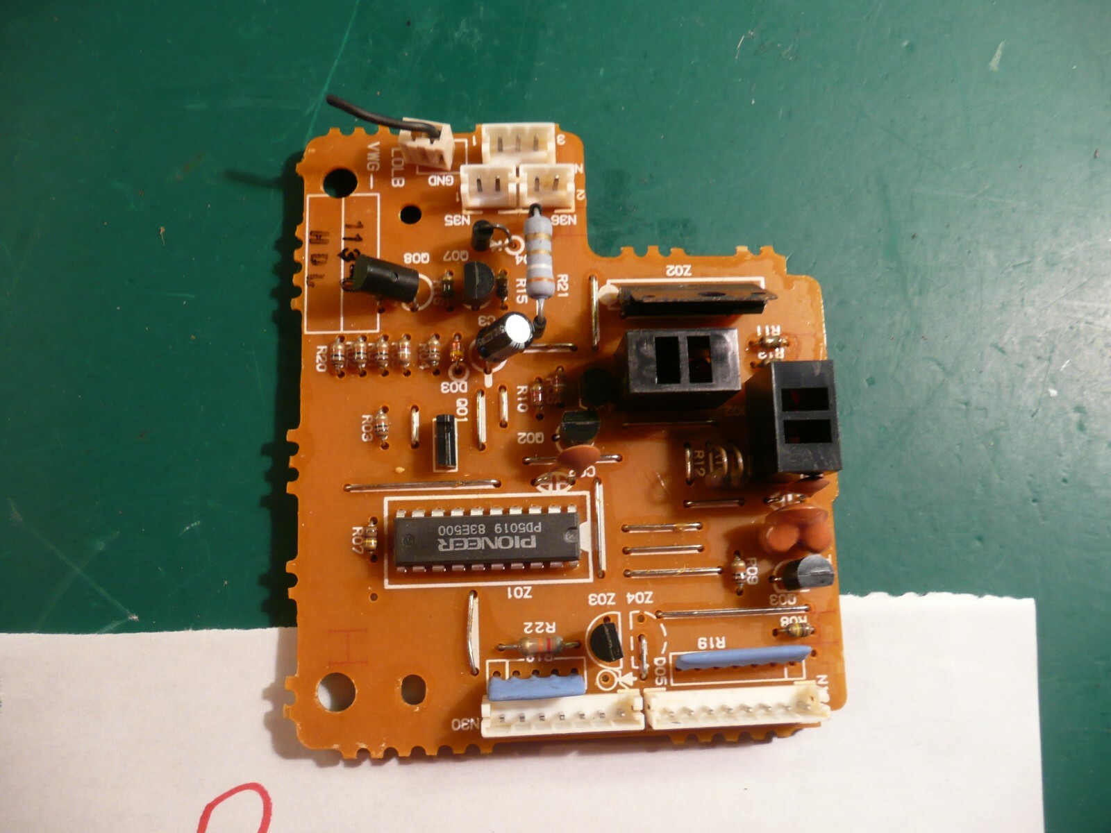 Picture 2 of 5