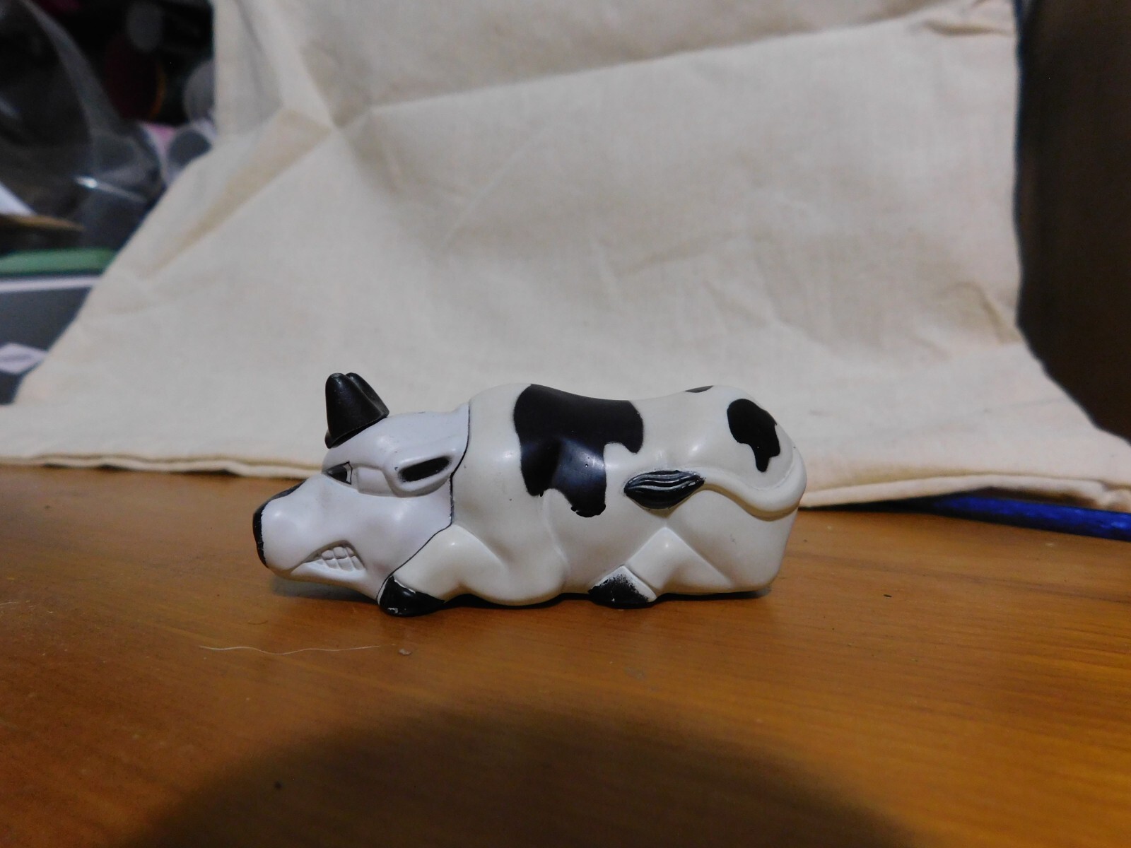 S White And Black Spotted Bull Dual Flame Refillable Rare
