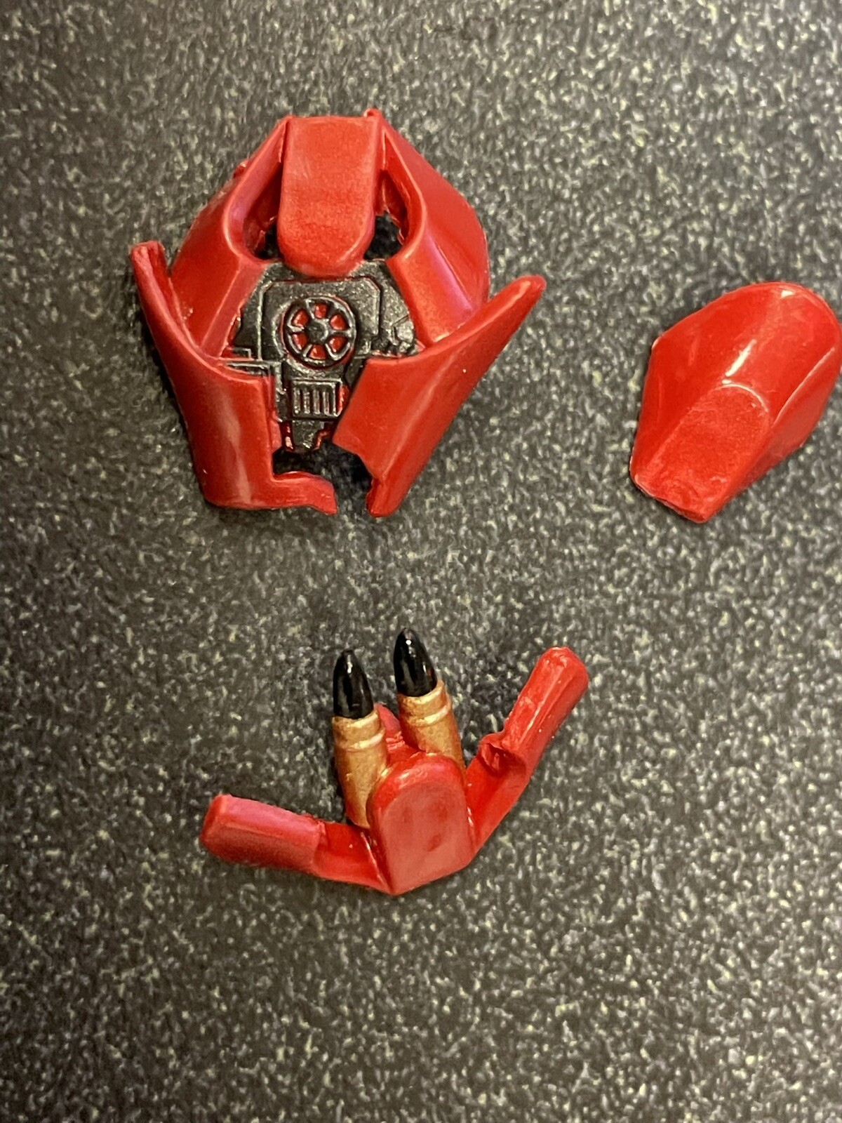 Marvel Legends IRON MAN ACCESSORIES MINT 6&rdquo; Scale Tony Stark HASBRO