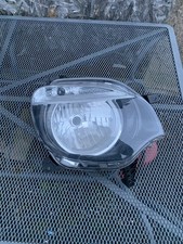 Renault Twingo 14-18 Drivers Right O/S Headlight 260103835R damaged repairable 