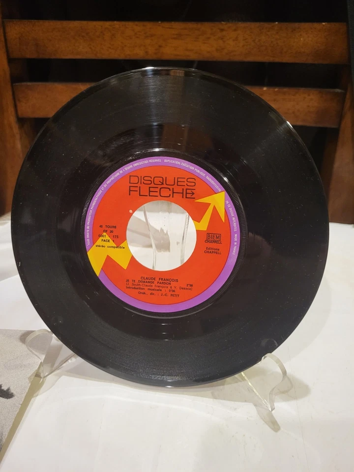 Claude François 45 NM w/Pic Sleeve Disques Flèche 6061-175 France 1971 - Image 4 of 4