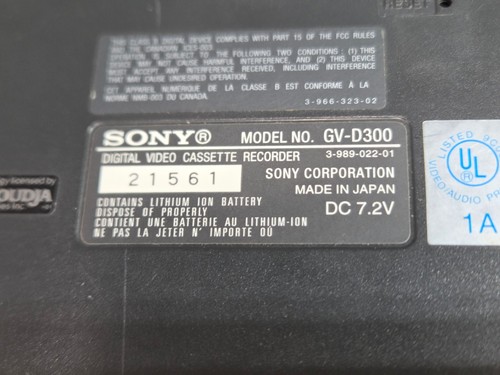 SONY GV-D300 MINI DV VIDEO WALKMAN VCR Untested Sold As Is FAST SHIP!๐จโ
- Picture 16 of 18
