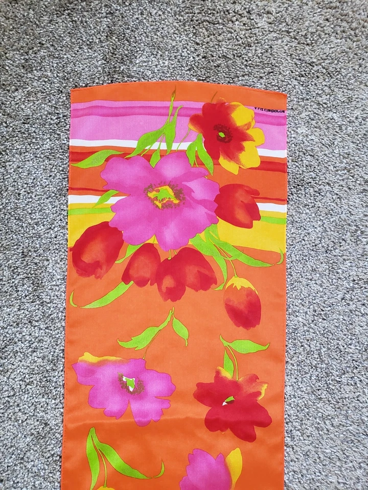 Шарф Liz Claiborne цветочный оранжевый розовый зеленый тропический 100% шелк 50 дюймов x 11 дюймов - Изображение 4 из 4