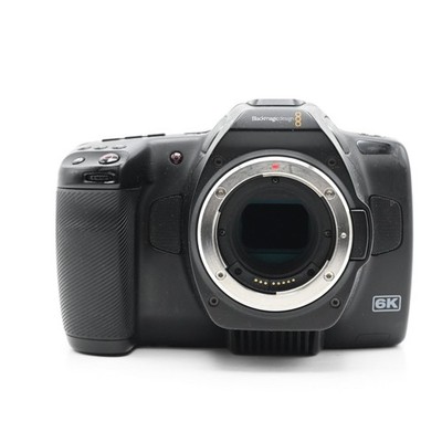 Blackmagic Design Pocket Cinema Camera 6K Pro (Canon EF) *Inoperable #963
