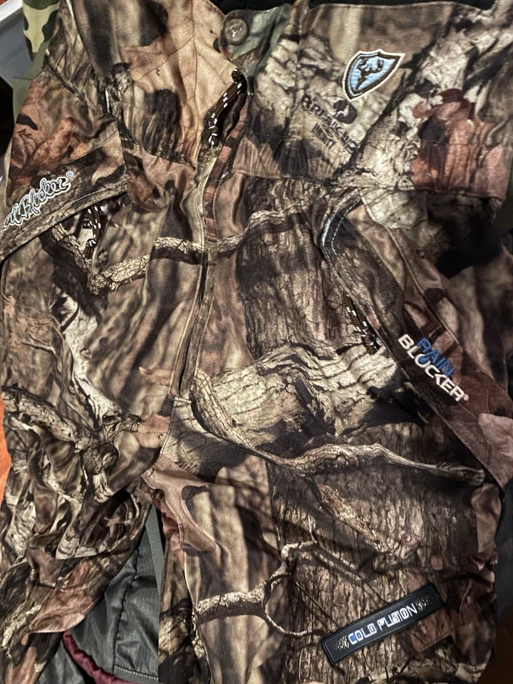 Women’s ScentBlocker  And Underarmour Hunting Jacket/Bibs/Pants Sz M Quality - Image 4 of 4