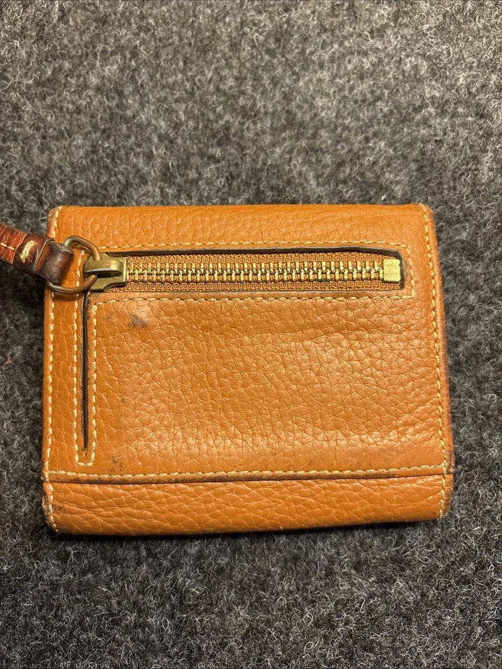 Vintage Dooney and Bourke brown pebble leather small wallet - Image 4 of 4
