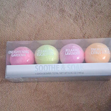 Soothe  Soak Bath Bomb Set 4-Pack 6.35 oz Gardenia Eucalyptus Lavender Citrus