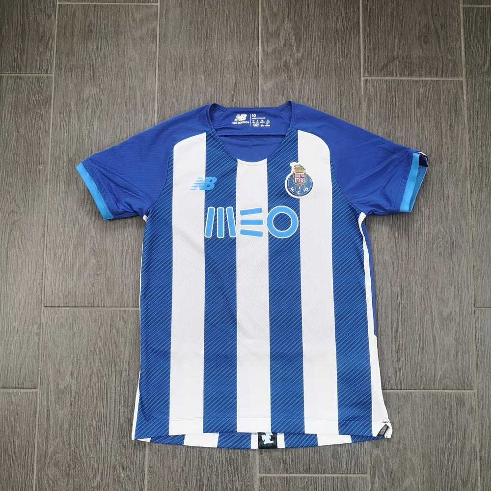 FC Porto Trikot Größe: 34 Damen 2021/22 Fußball Streatwear New Balance Fans