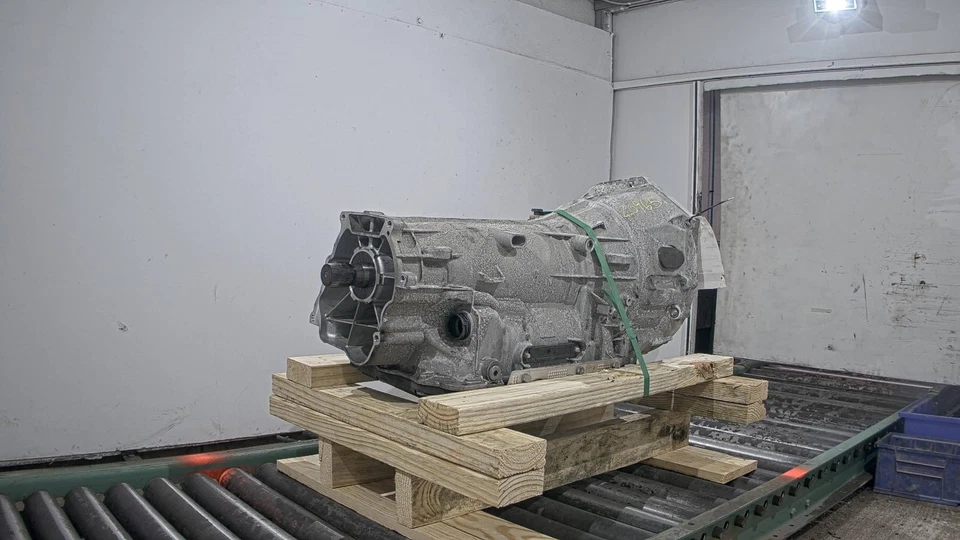 Conjunto de transmisión automática usado se adapta a: BMW 320I 2015 AT AWD desde 8/1/13 grados Foto 2 de 4