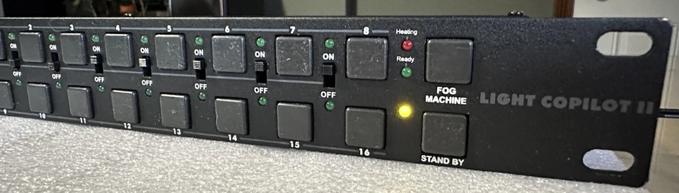 Elation LIGHT COPILOT II Lighting Control System 16 channel W/Power Adapter - - Image 4 of 4