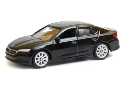 Škoda Octavia ① ミニカー 9台セット 1/72 51PMgfWPwQL._AC_SY200_QL15_.jpg